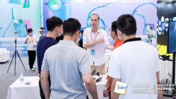 Glenn explaning e1624947356284 768x431